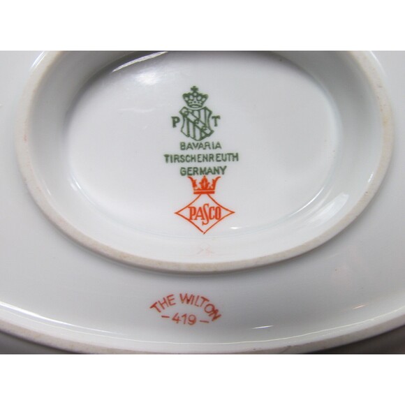 Tirschenreuth The Wilton  Gravy Boat with Attached Underplate   Pristine Cond - Picture 5 of 7